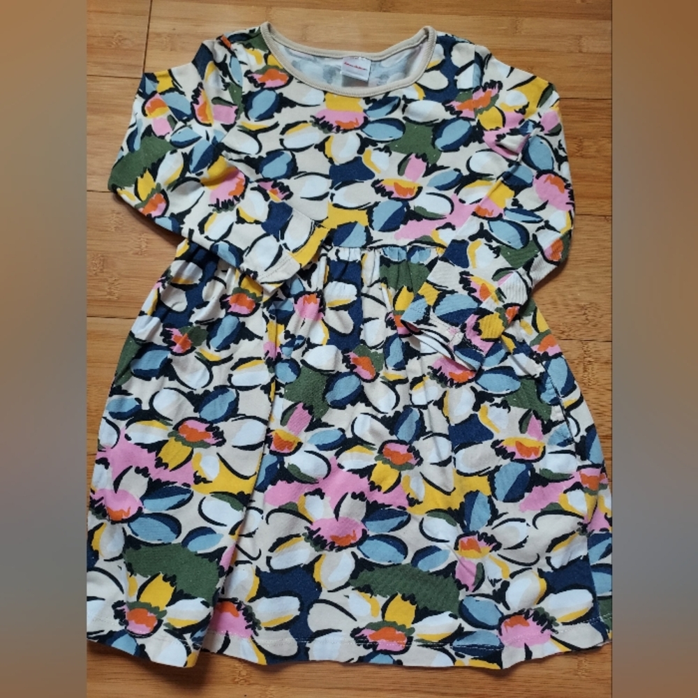 Hanna Anderson dress size 5